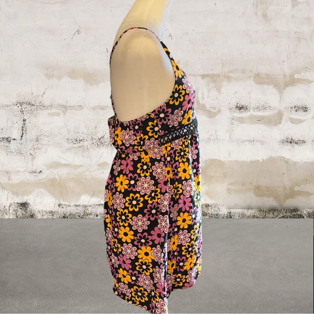Live to be Spoiled Women's Floral Mini Dress Size Large - Picture 3 of 6